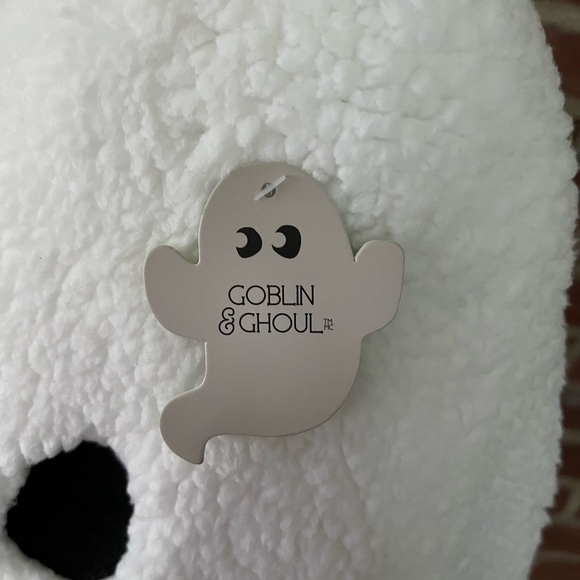 Goblins and ghouls 30 inch Sherpa light up ghost NWT great for Halloween - Picture 7 of 9